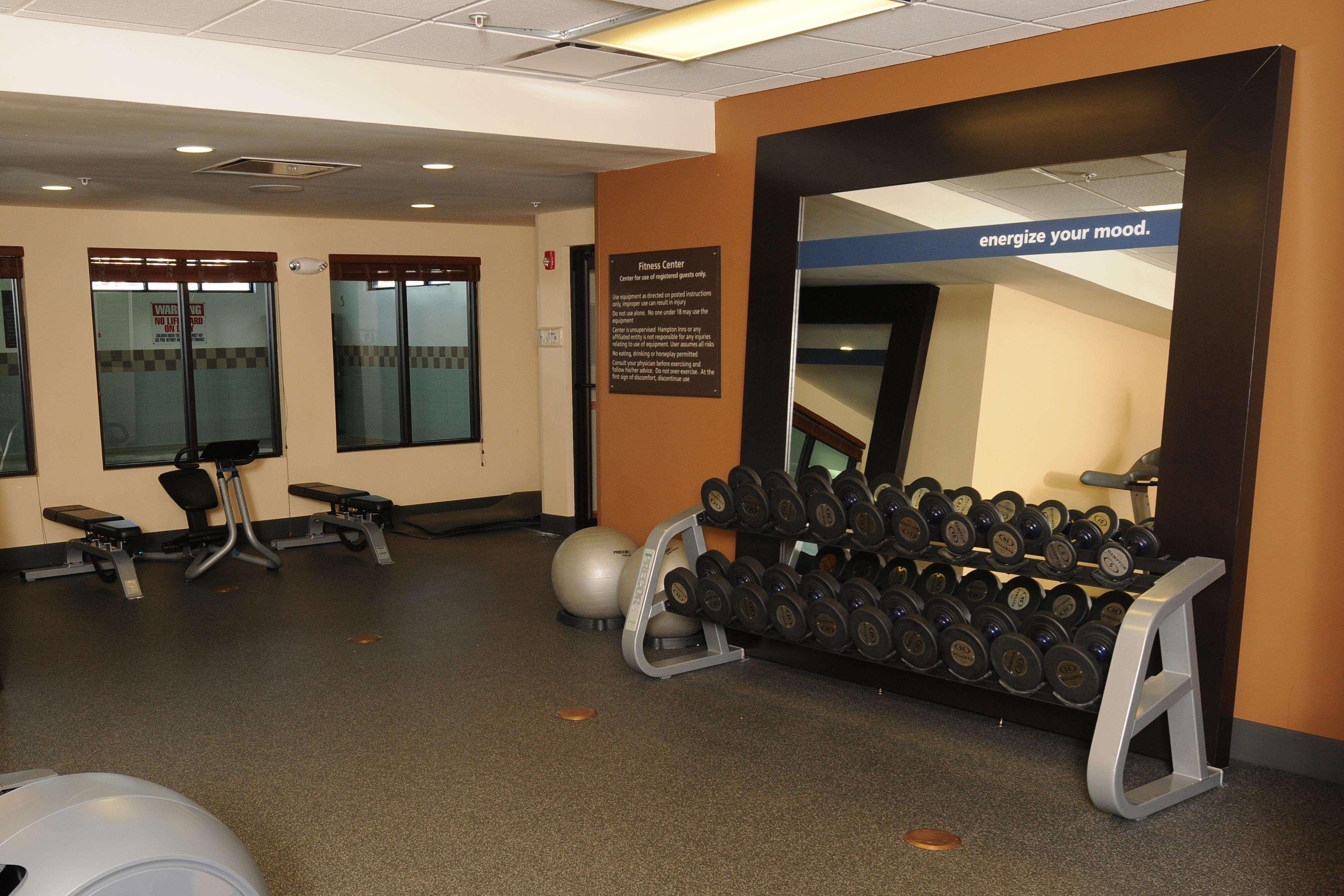 Newly Renovated Hampton Inn Omaha West Lakeside Extérieur photo