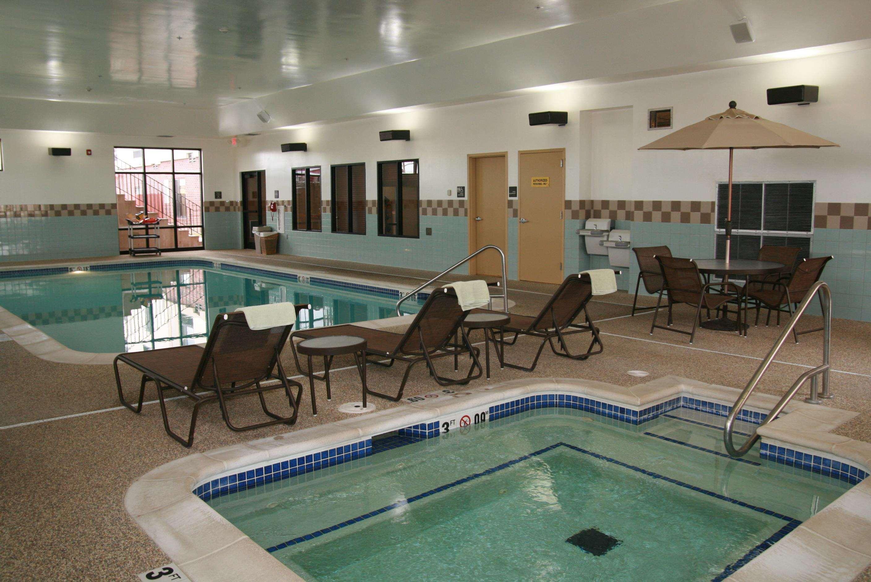 Newly Renovated Hampton Inn Omaha West Lakeside Facilités photo