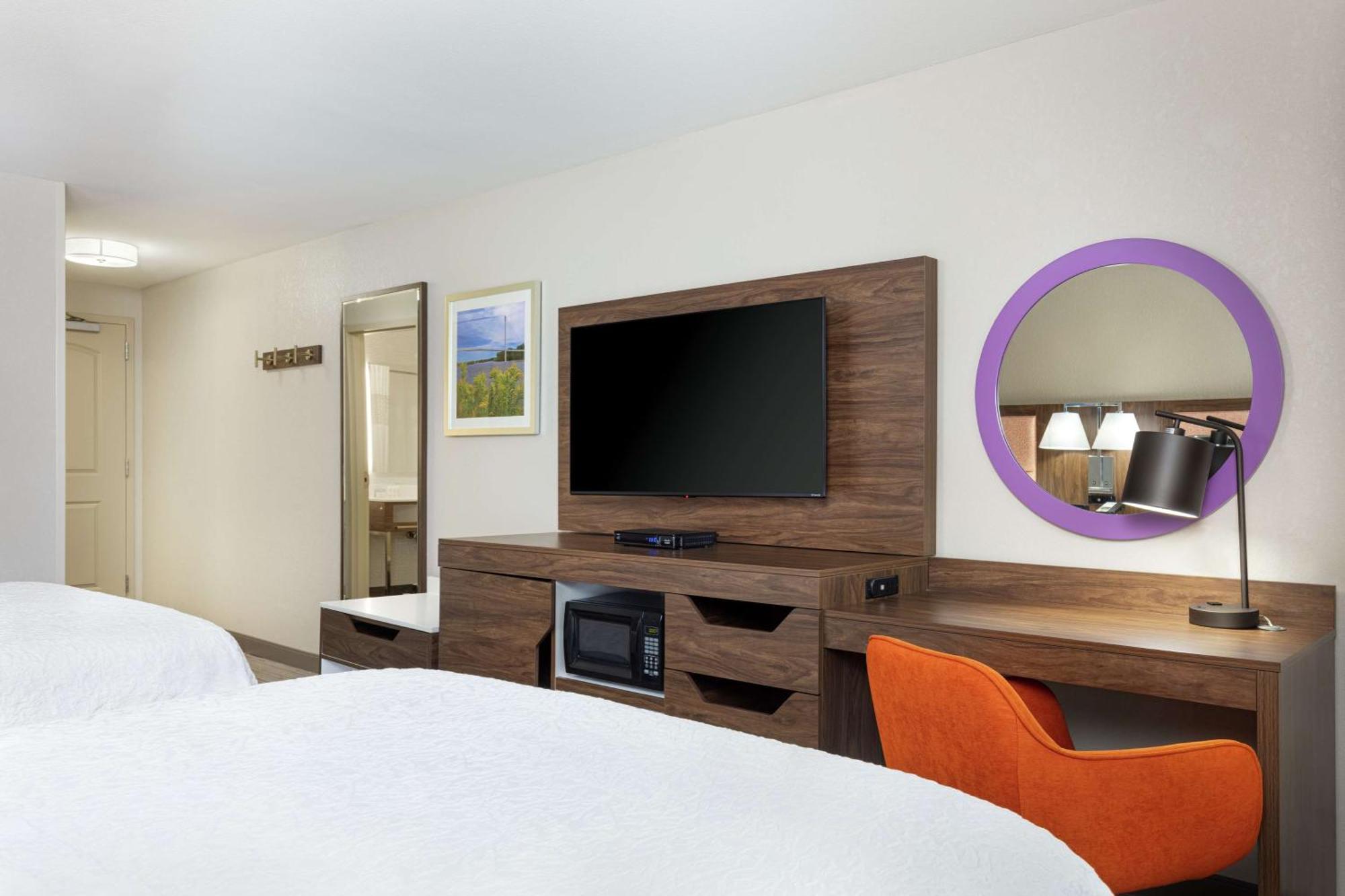 Newly Renovated Hampton Inn Omaha West Lakeside Extérieur photo