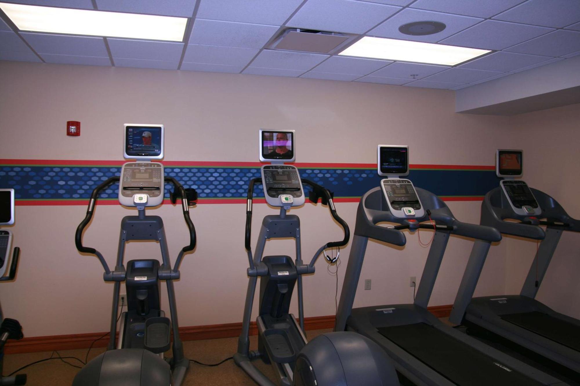 Newly Renovated Hampton Inn Omaha West Lakeside Extérieur photo